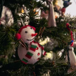 Top holiday greeting ideas created by artificial intelligence