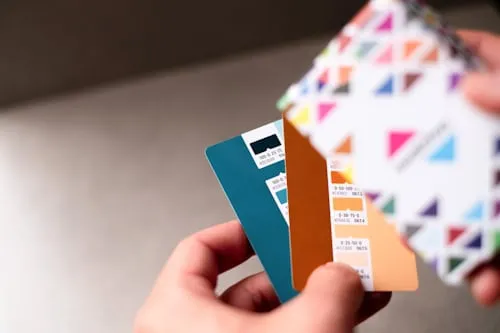 Кращі AI-інструменти для створення персоналізованих листівок у 2026 році Кращі AI-інструменти для створення персоналізованих листівок у 2026 році