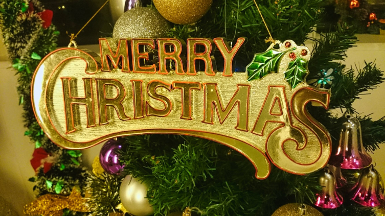 photo 1592809607306 598b99ee0e50