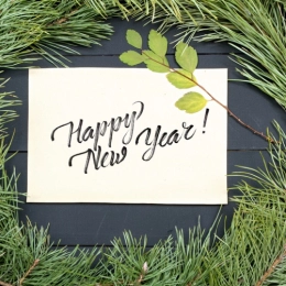 Creative New Year Greetings: How to Stand Out in a World of Copy-Paste Messages