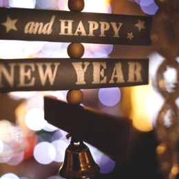 How to Turn a Simple New Year Greeting into a Memorable Gift