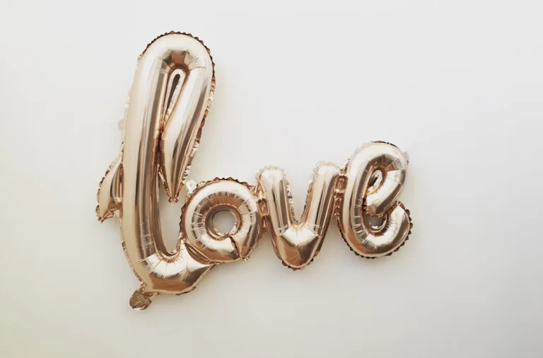 Flirty and romantic birthday messages