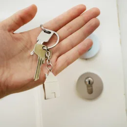 Craft heartfelt wishes: congrats on new home ideas